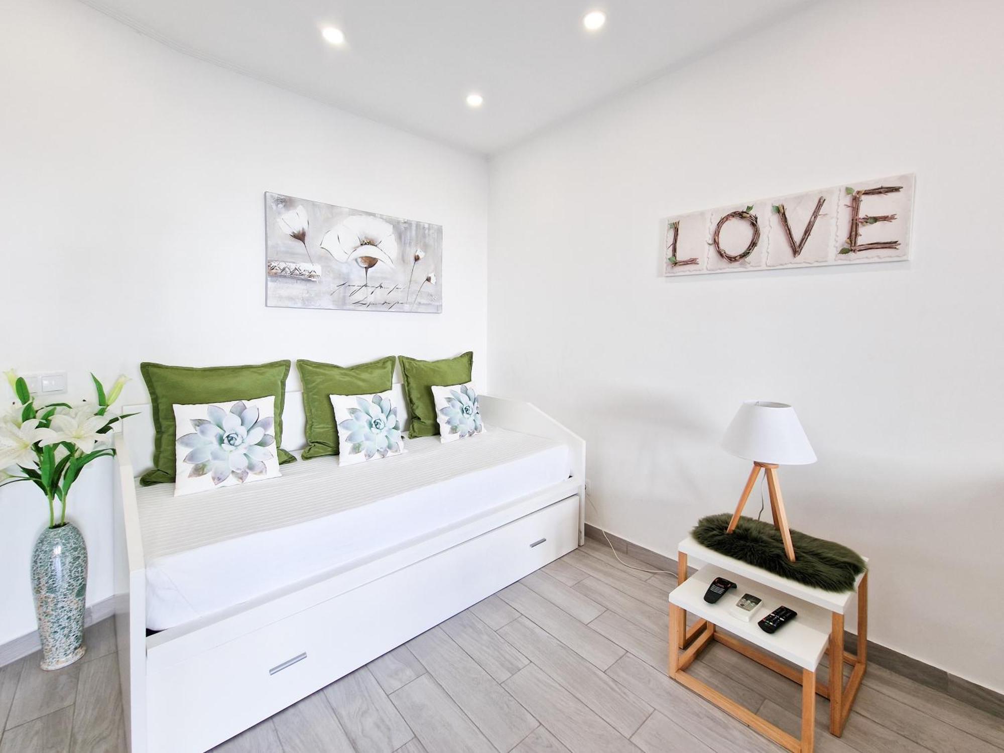 Apartment Praia Rocha Tropical ปอร์ติเมา ภายนอก รูปภาพ